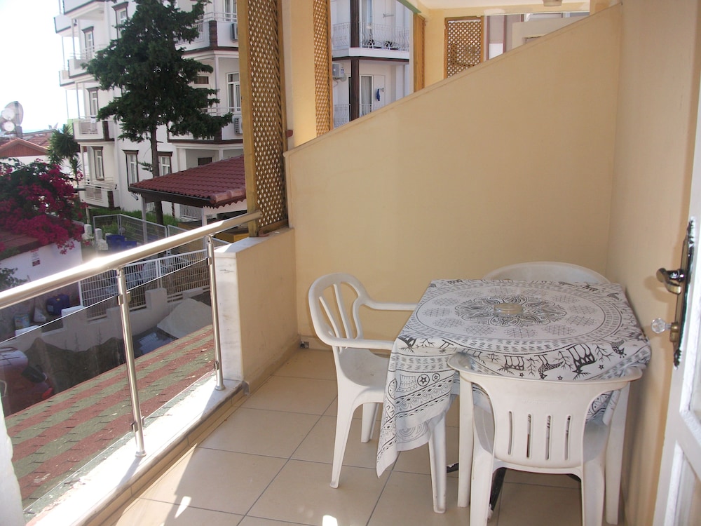 Delphin Apart Hotel 56/72