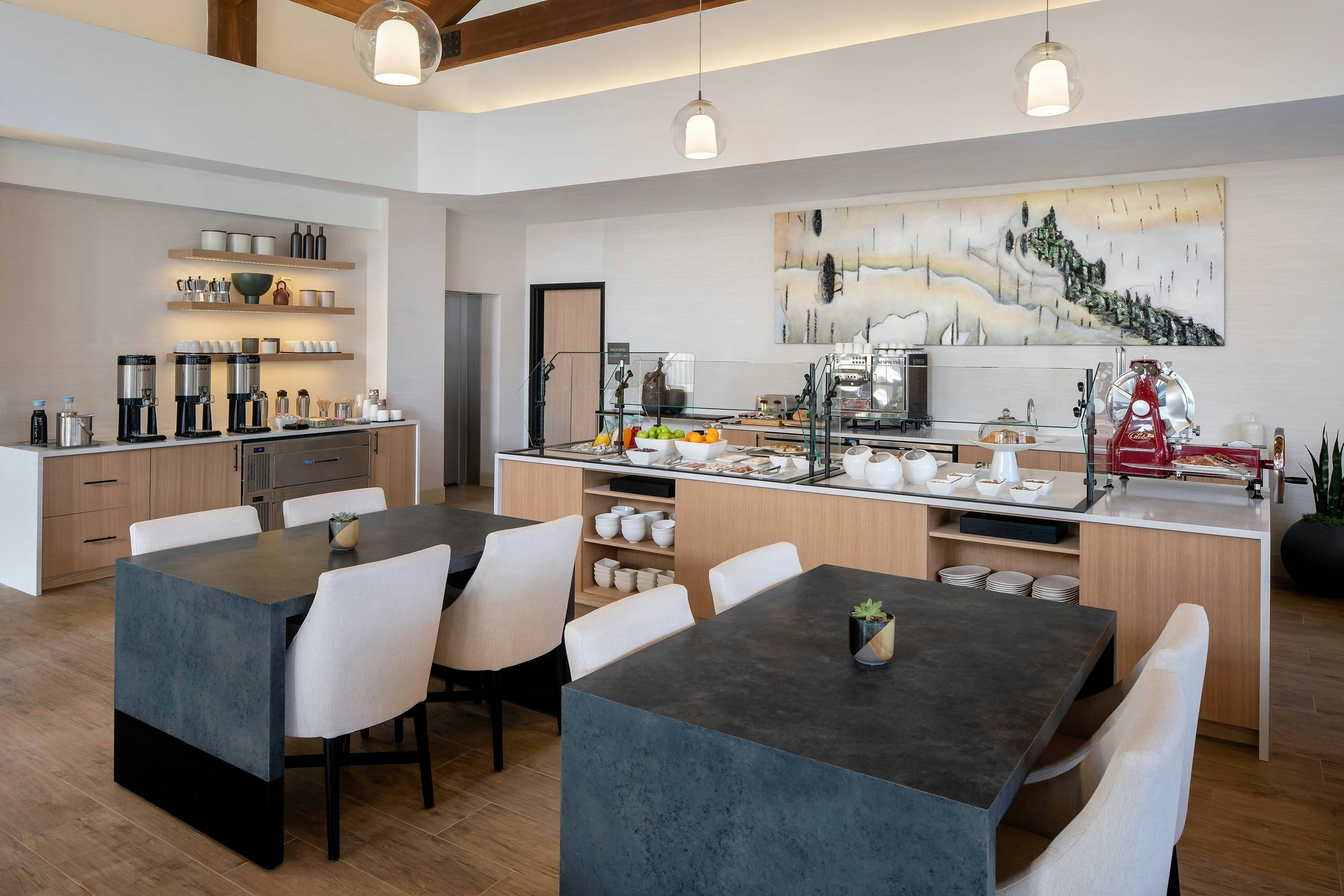 AC Hotel by Marriott Park City 16/17