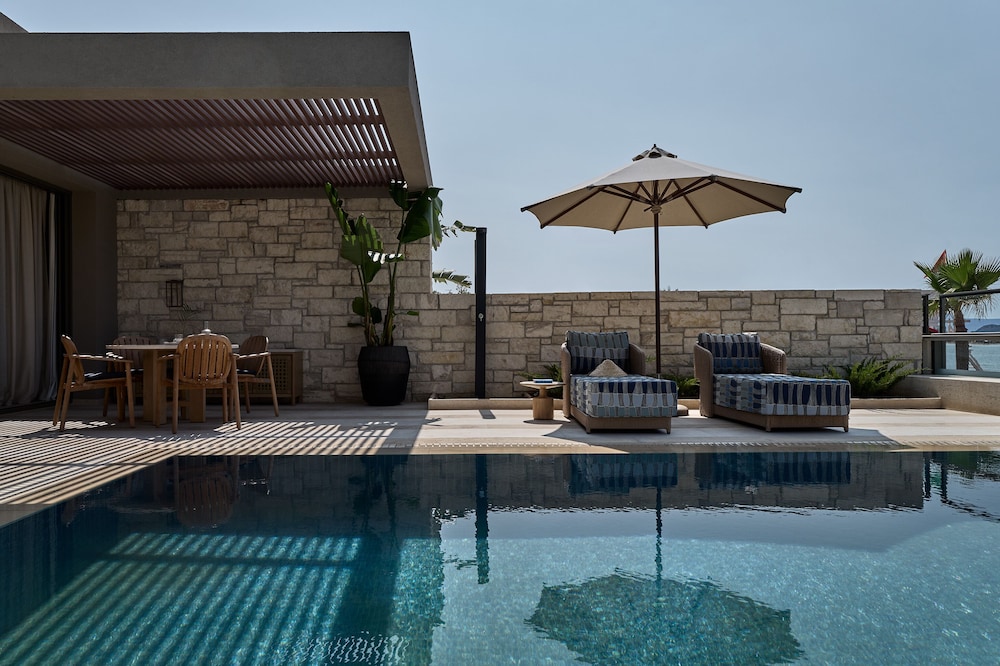 APHI KALLI Resort 37/65