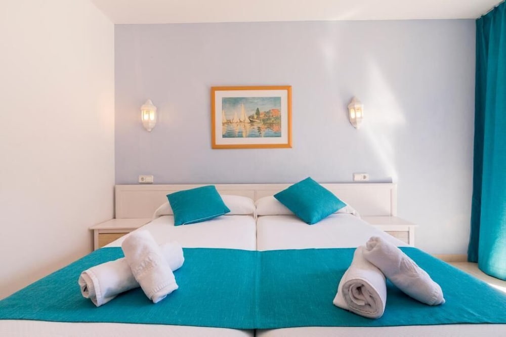 Hostal Ferrer 9/18