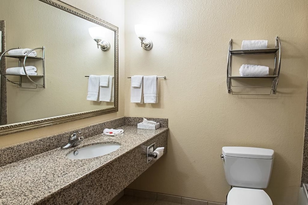 Days Inn by Wyndham Copperas Cove 12/53
