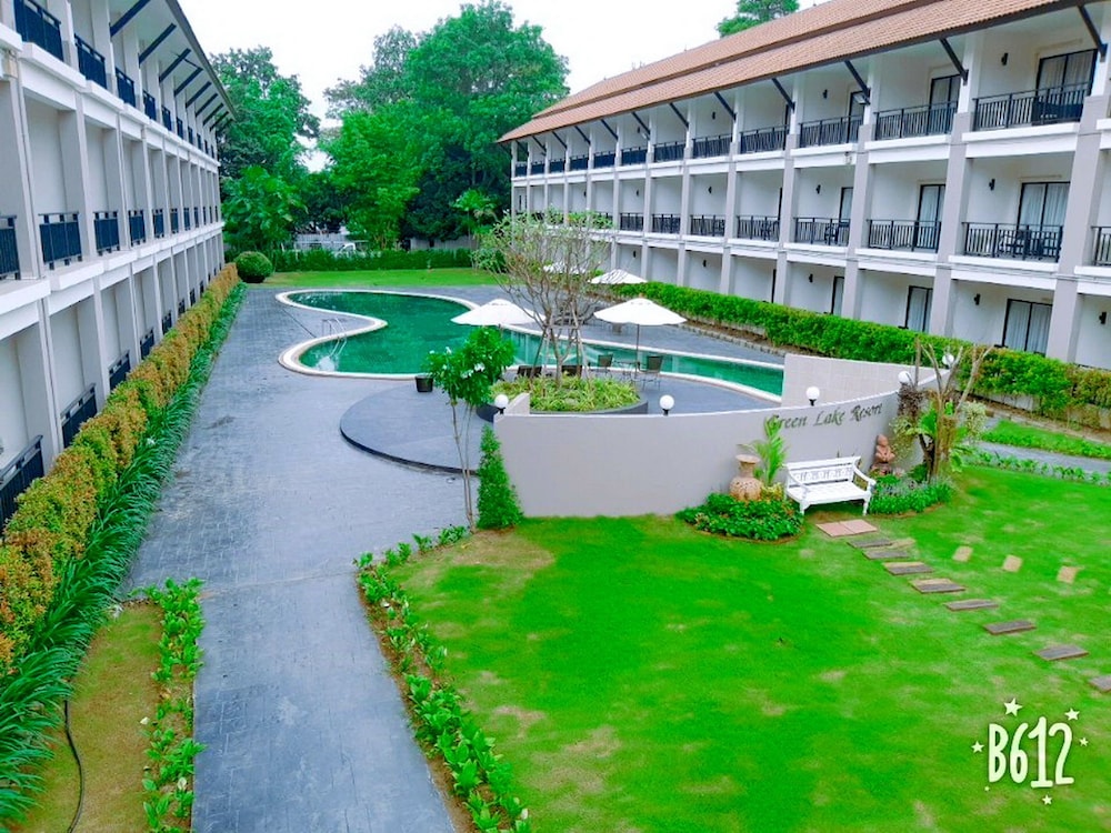 Green Lake Resort 60/64