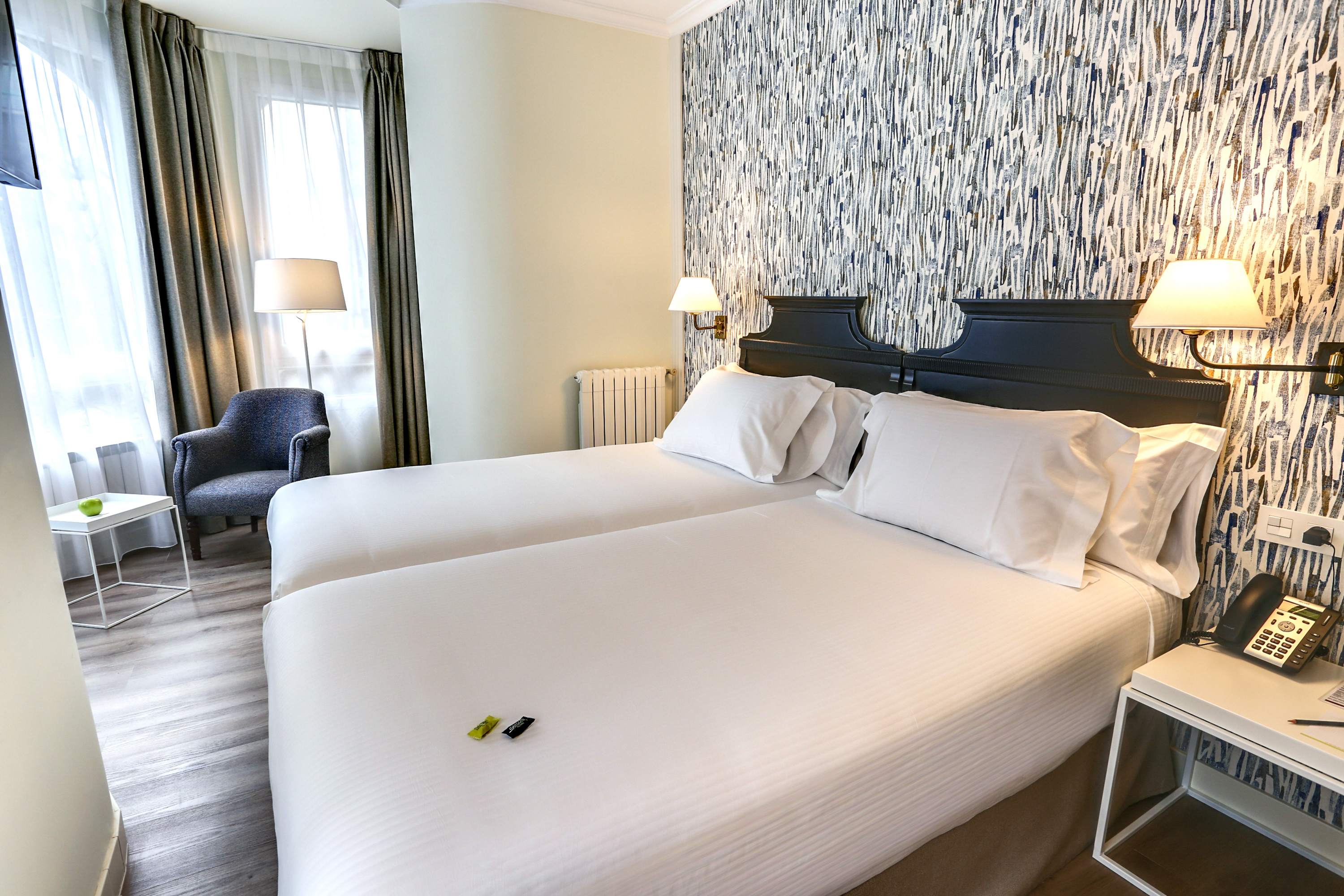 غرفة سوبيريور مفردة بسريرين منفصلين، Sercotel Europa San Sebastian 4/6