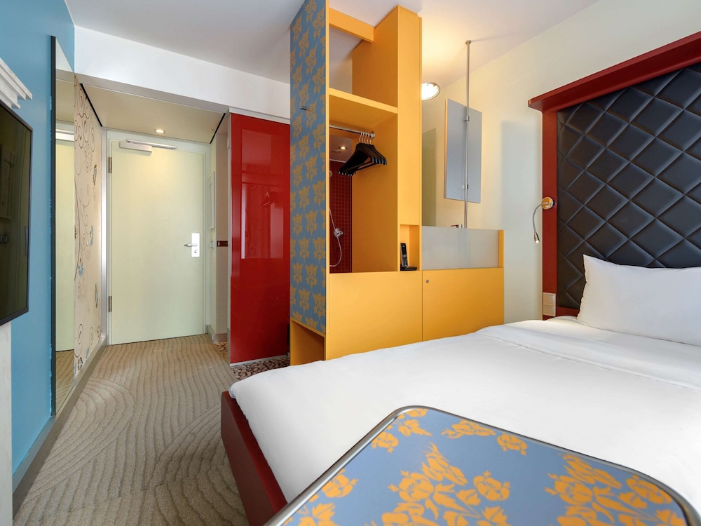 STANDARD, SINGLE BED