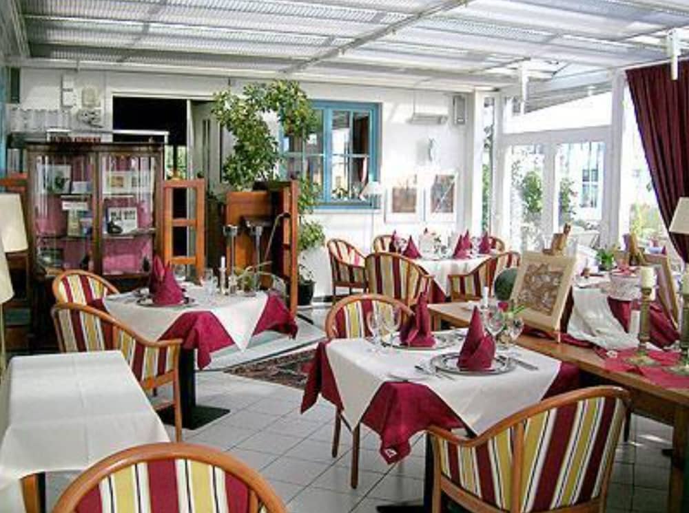 Landhotel Kastanienallee Putbus 33/50