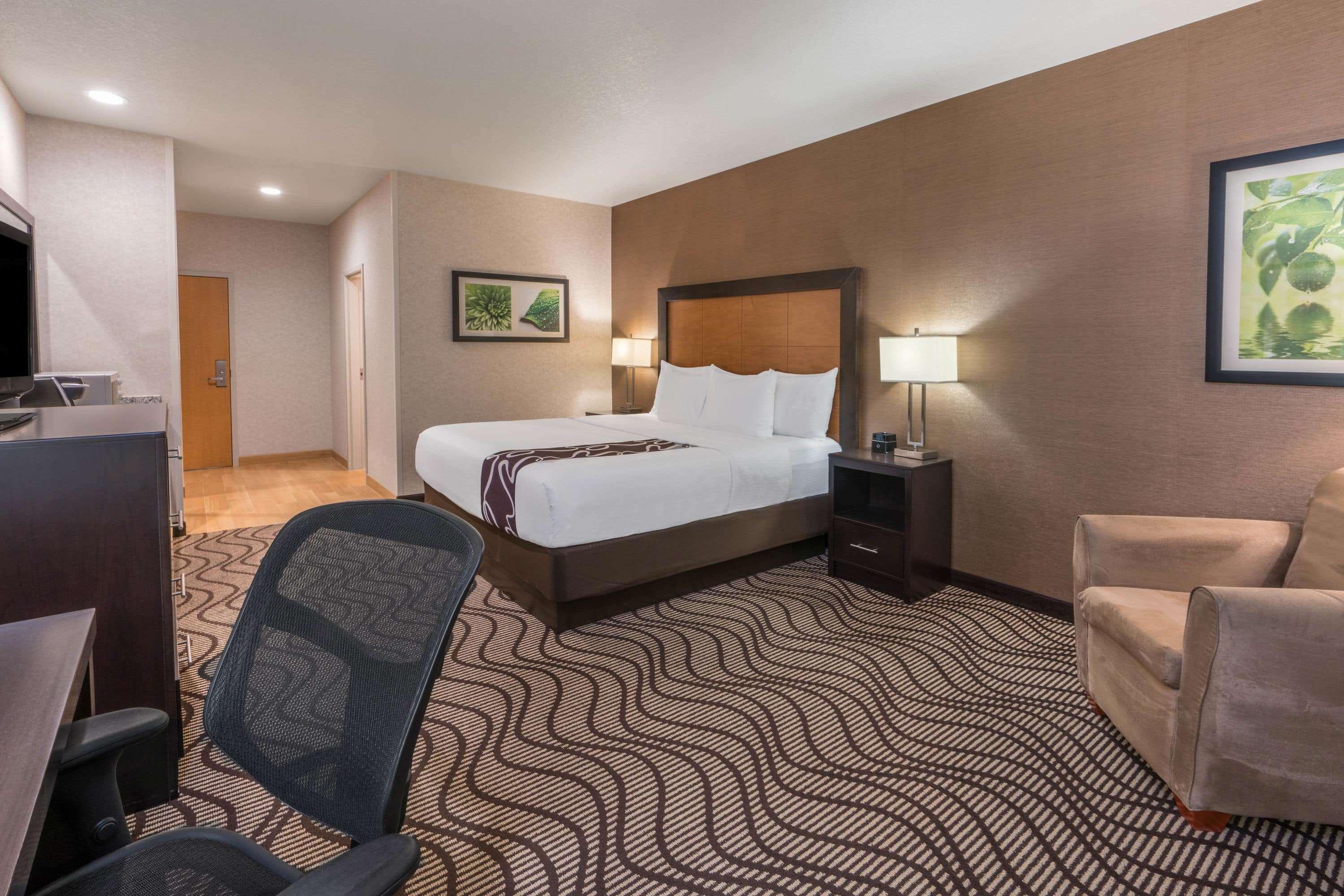 غرفة بسرير مزدوج، La Quinta Inn and Suites by Wyndham Idaho Falls/Ammon 2/2