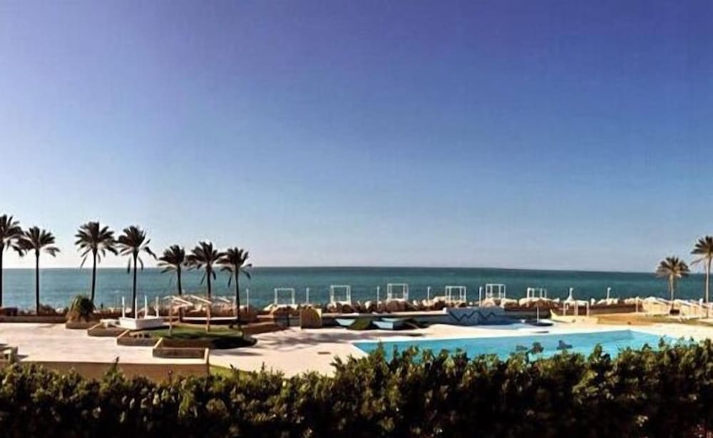 Four Seasons Halat 36/50