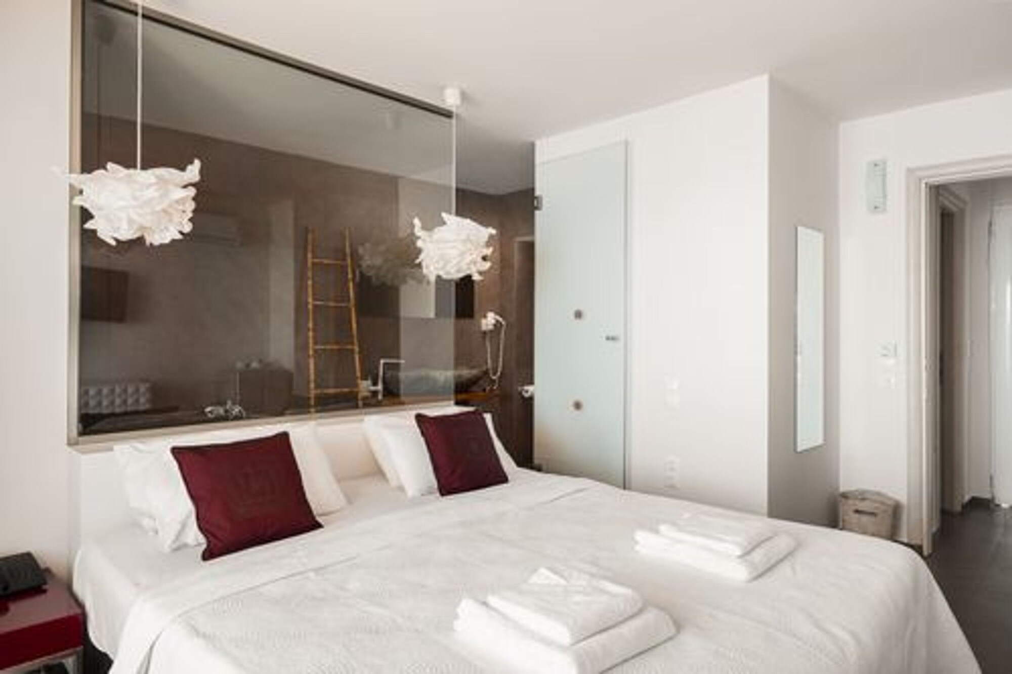 2 Bedrooms, Superior, Suite, Double and Twin Beds, Sea View