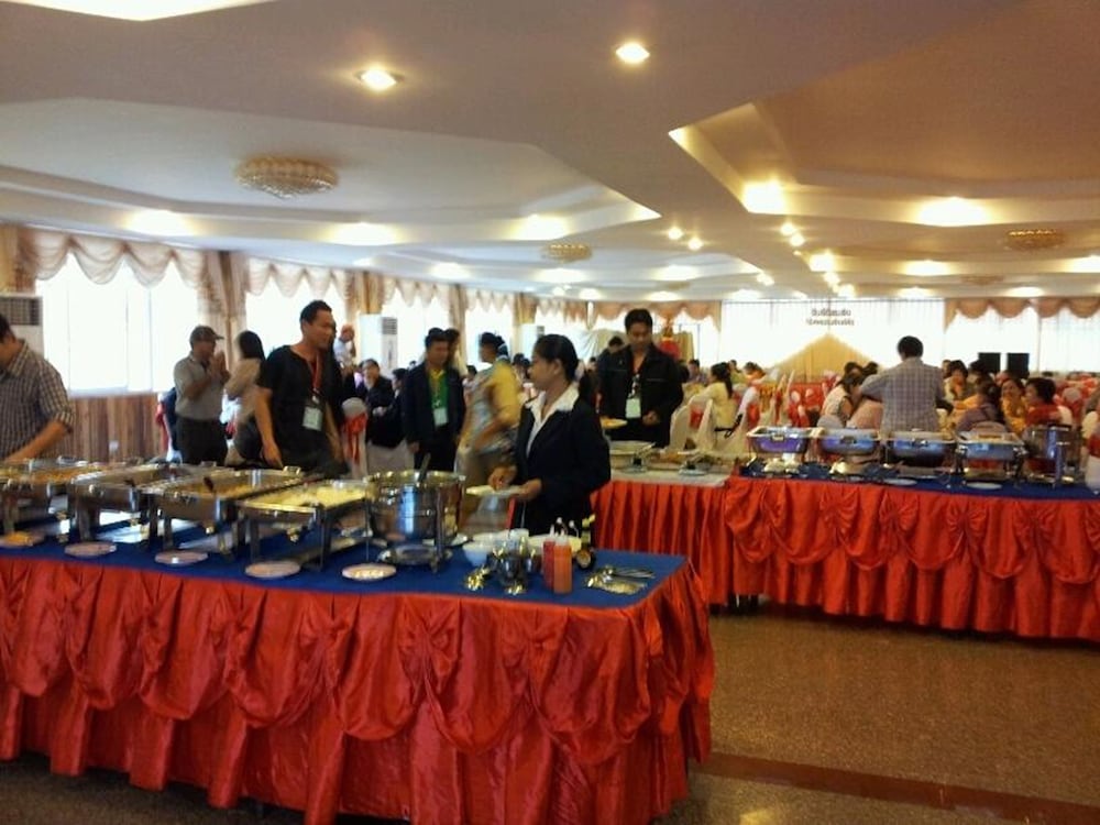La Ong Dao Hotel 1 15/18