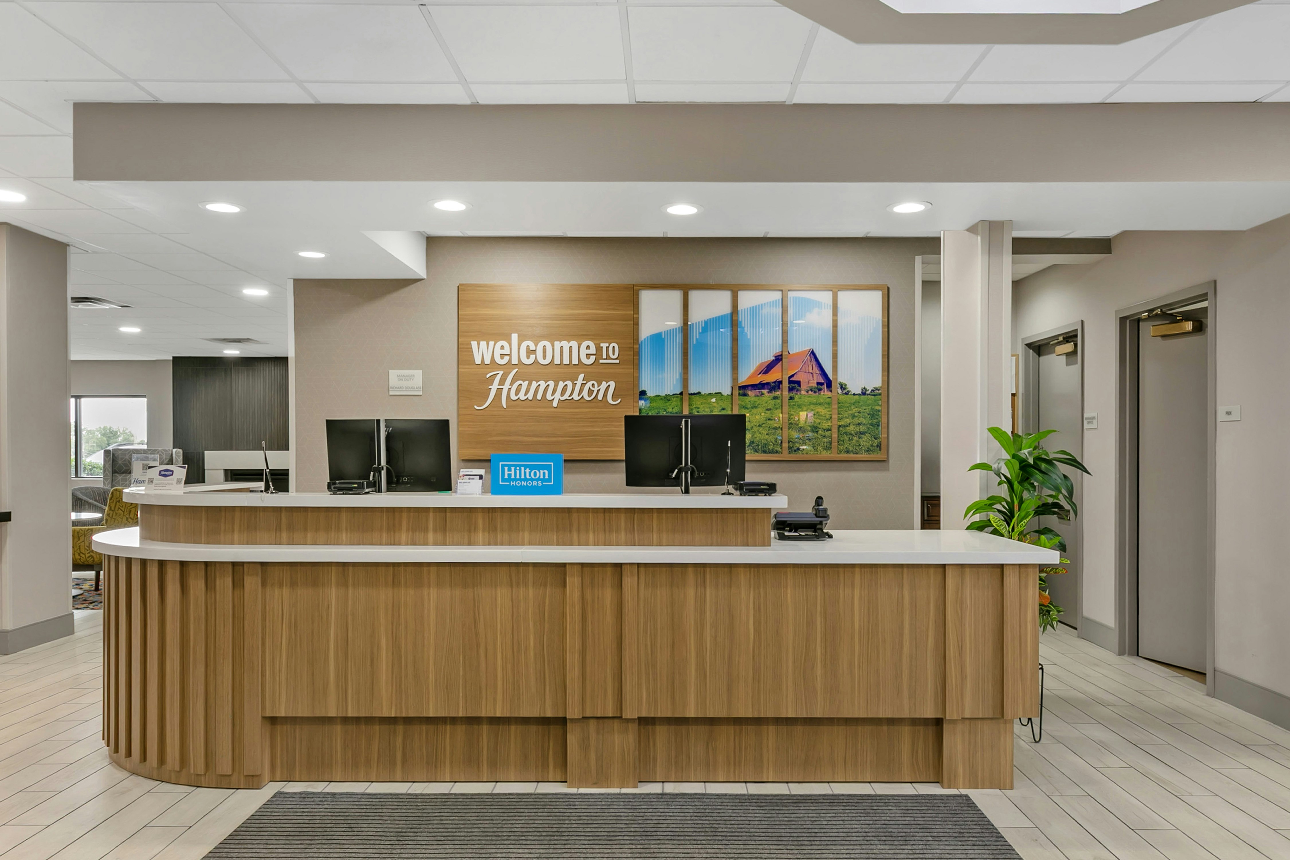 Hampton Inn Richmond 8/54