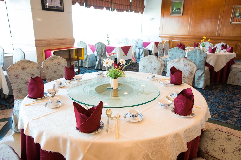 restaurant-cafeteria