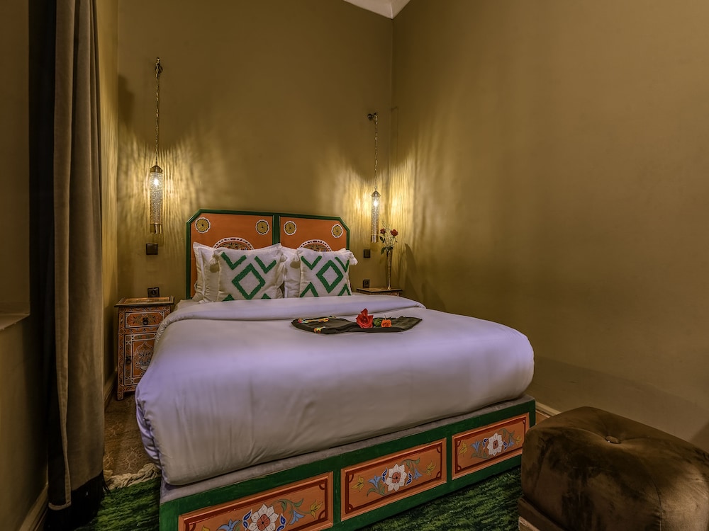 Riad Irhalne 8/50