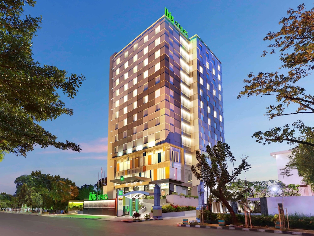 Ibis Styles Makassar Sam Ratulangi 1/41