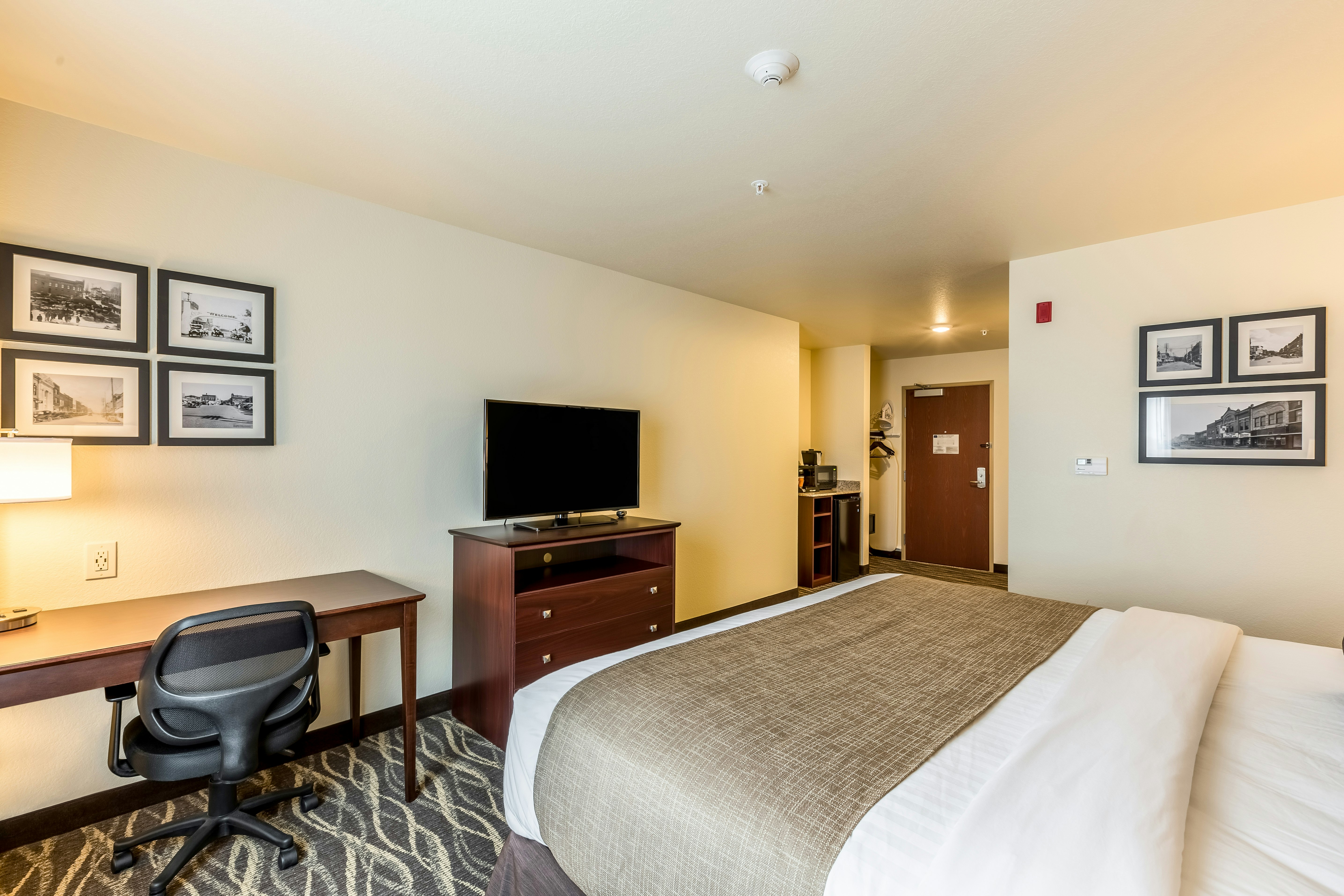 Cobblestone Hotel & Suites – Stevens Point 21/55