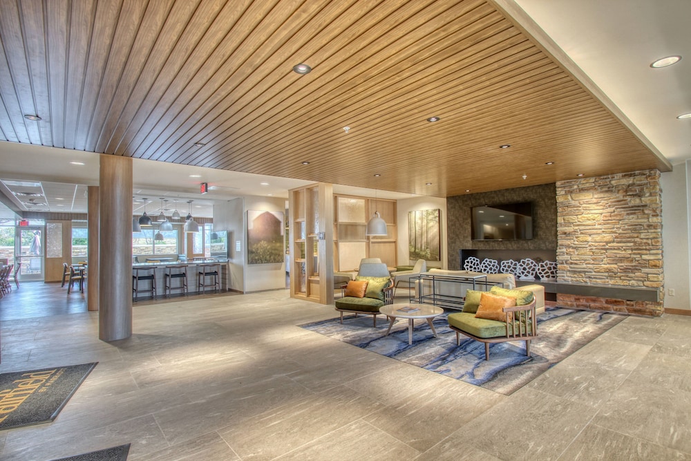 Fairfield Inn & Suites By Marriott Appleton 24/37