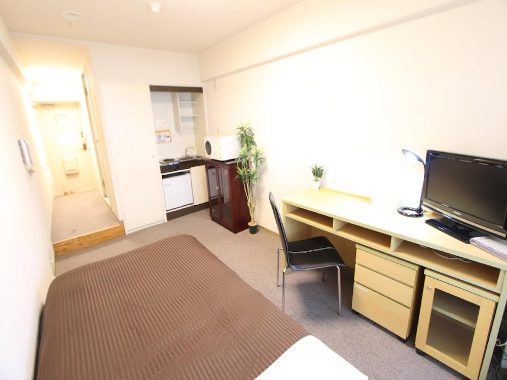 Hotel Livemax BUDGET Fuchu 48/50
