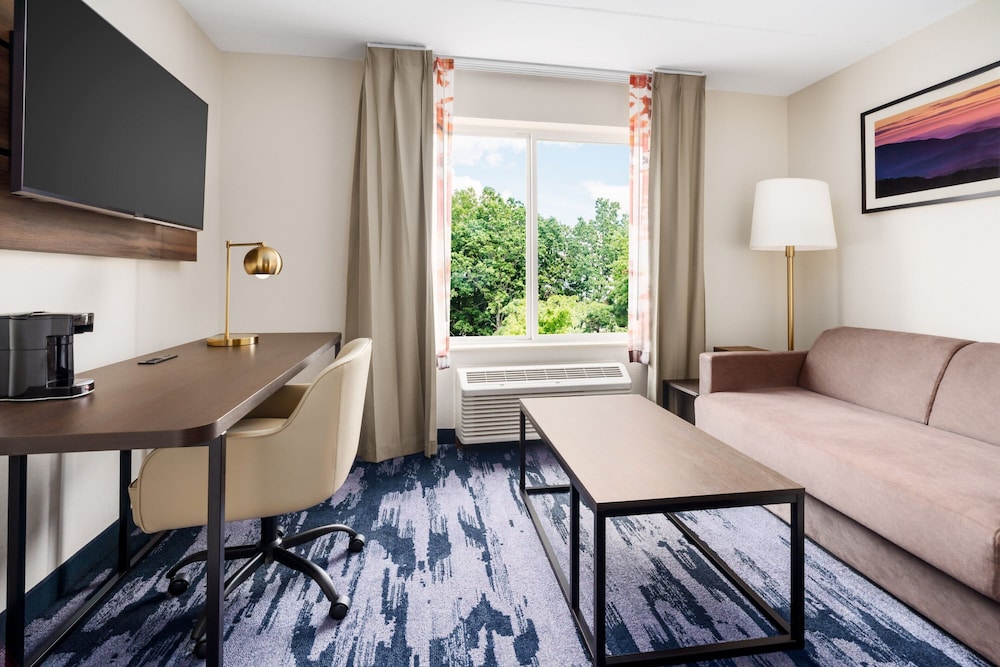 Fairfield Inn Harrisburg Hershey 35/53