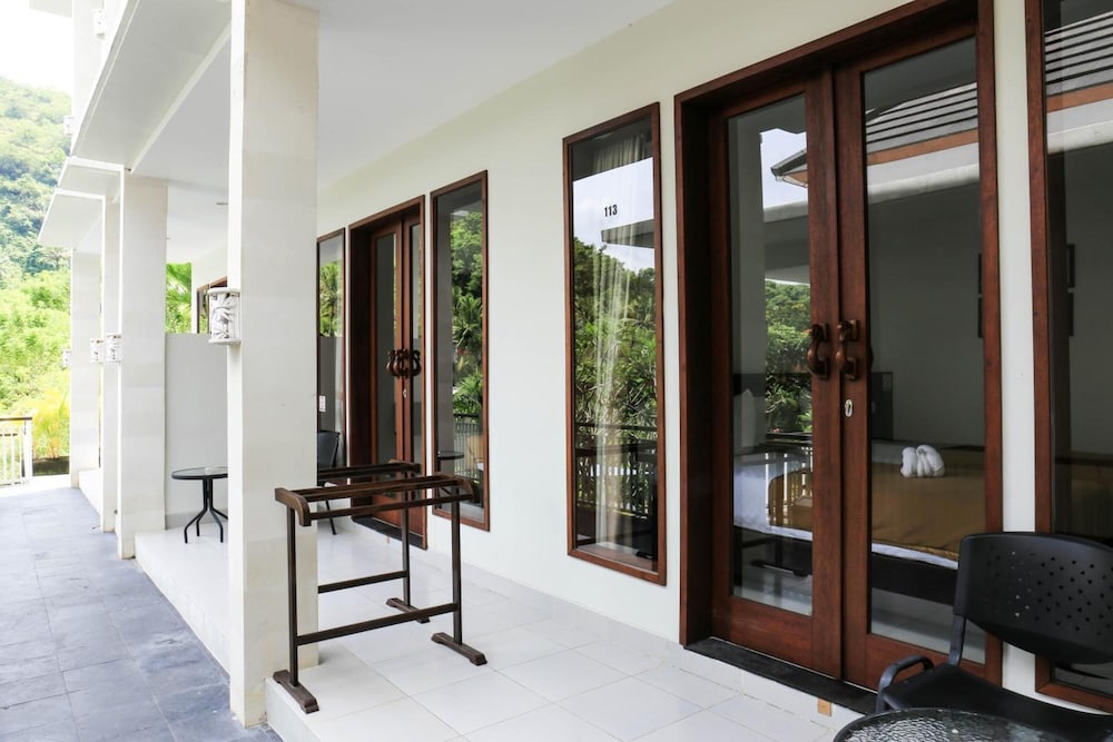 Dewivilla Hotel 28/50
