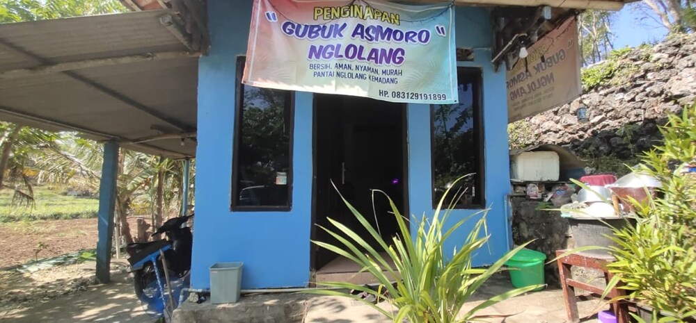 Gubuk Asmoro Nglolang by ZUZU 5/47