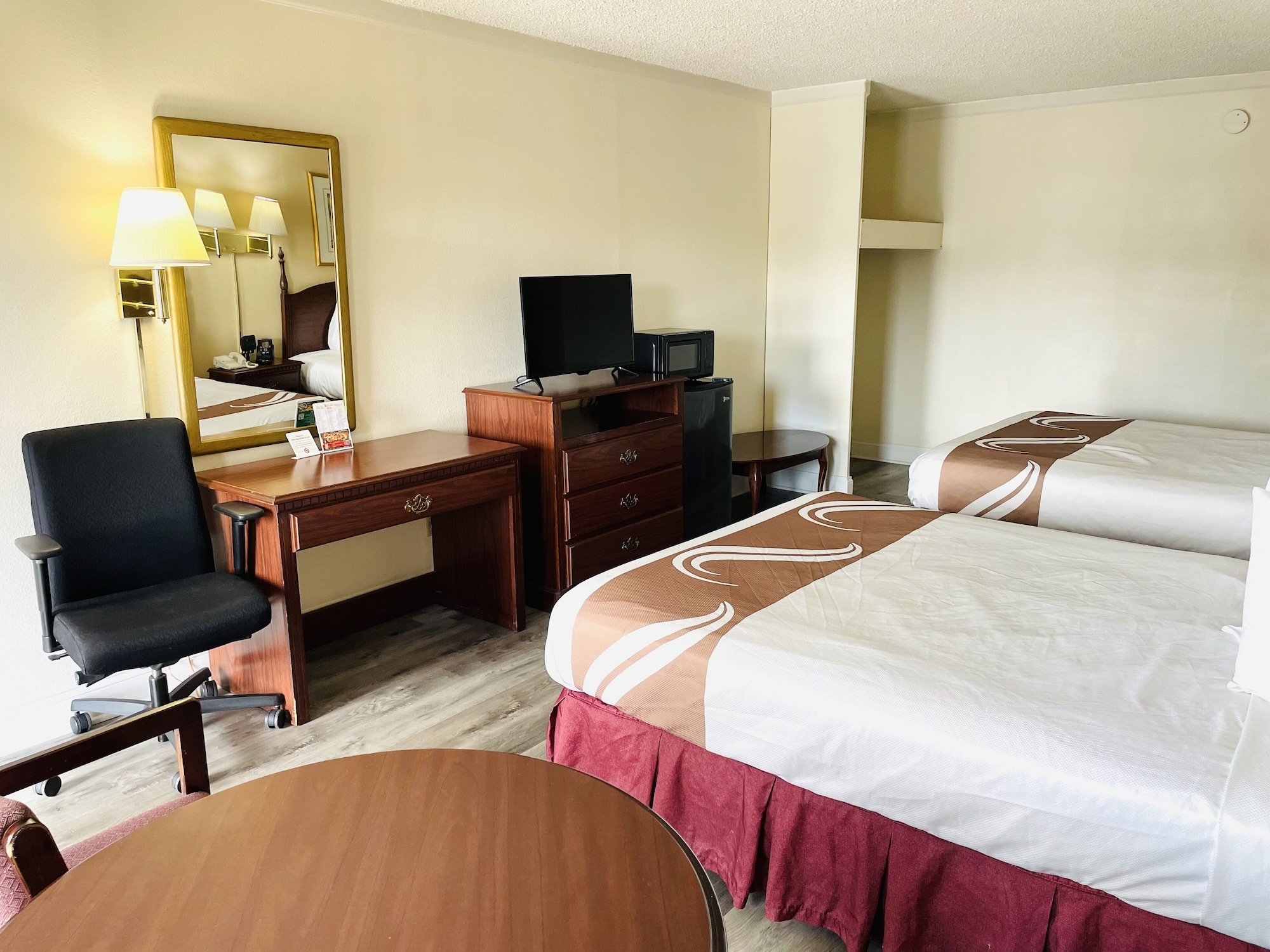 غرفة قياسية بسريرين كوين، Relax Inn Perry 4/5
