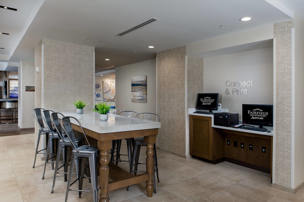 Fairfield Inn & Suites Fort Worth Downtown/Convention Center 40/47