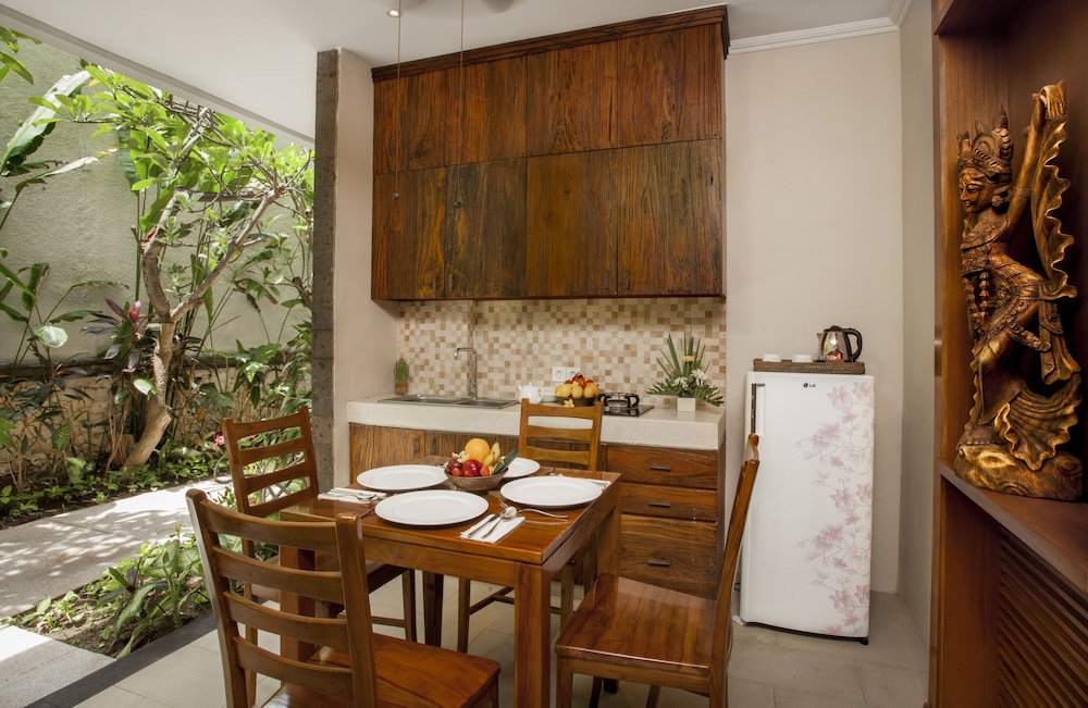 Astagina Resort Villa And Spa 58/76