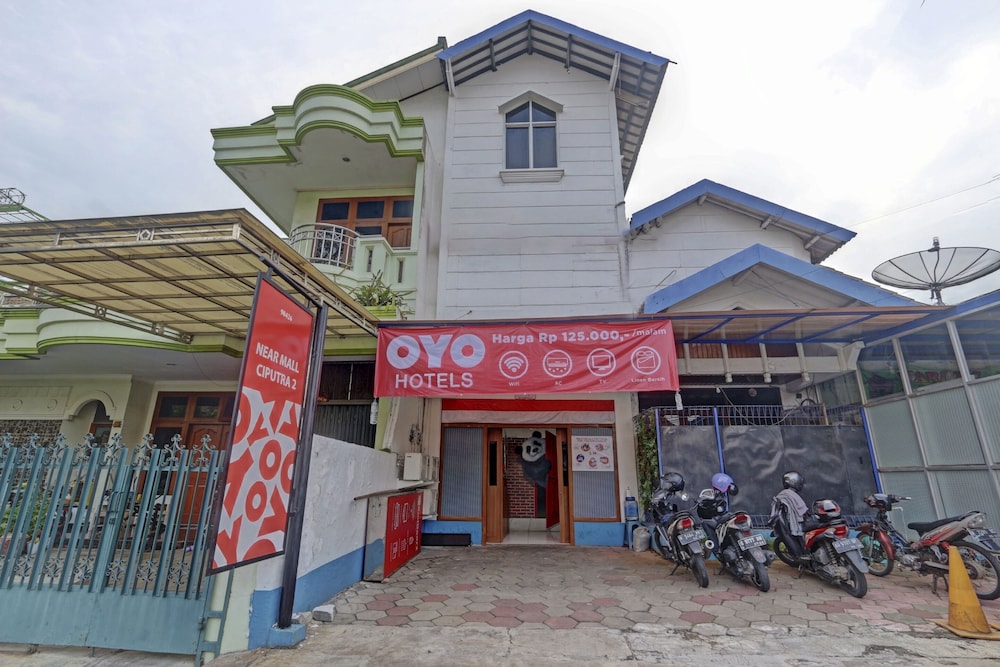 OYO 90426 Near Mall Ciputra 2酒店(OYO 90426 Near Mall Ciputra 2) 图片3