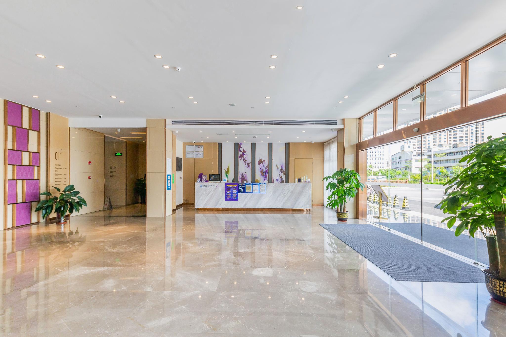 Lavande Hotel (Shenzhen International Convention and Exhibition Center & Shajing Jingji Baina) 7/29