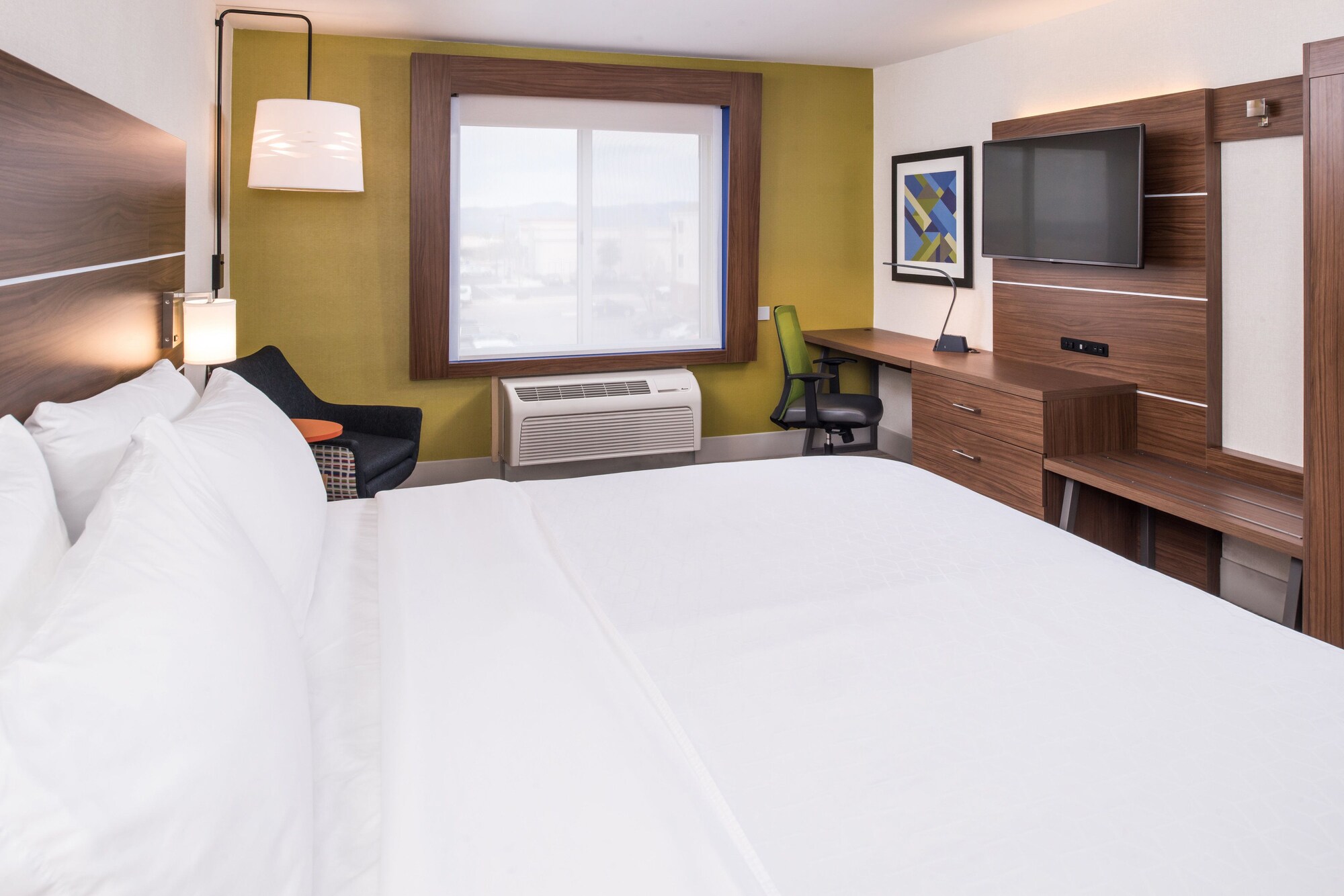 Standard, King Bed