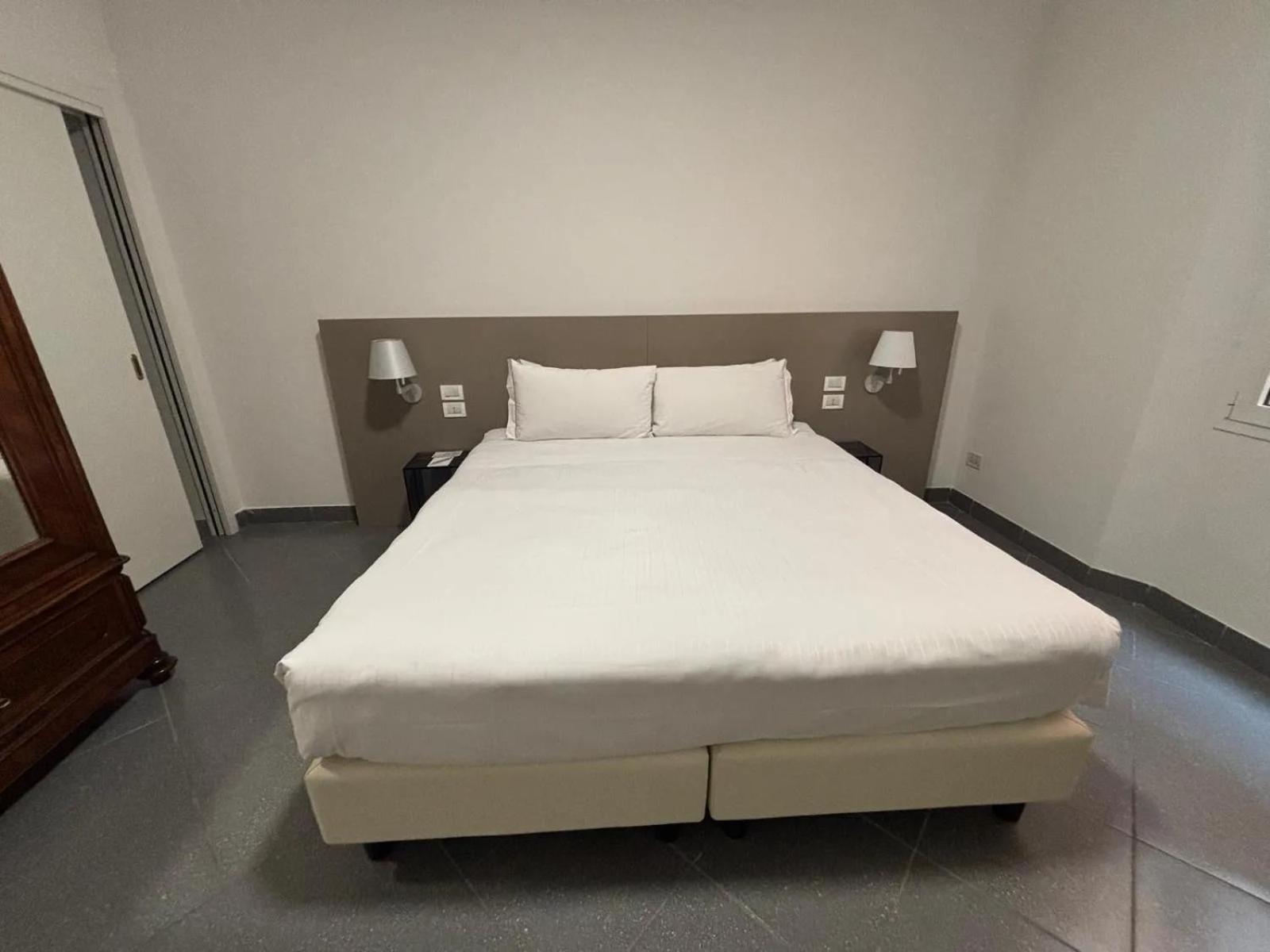 CLASSIC, APARTMENT, ANNEX