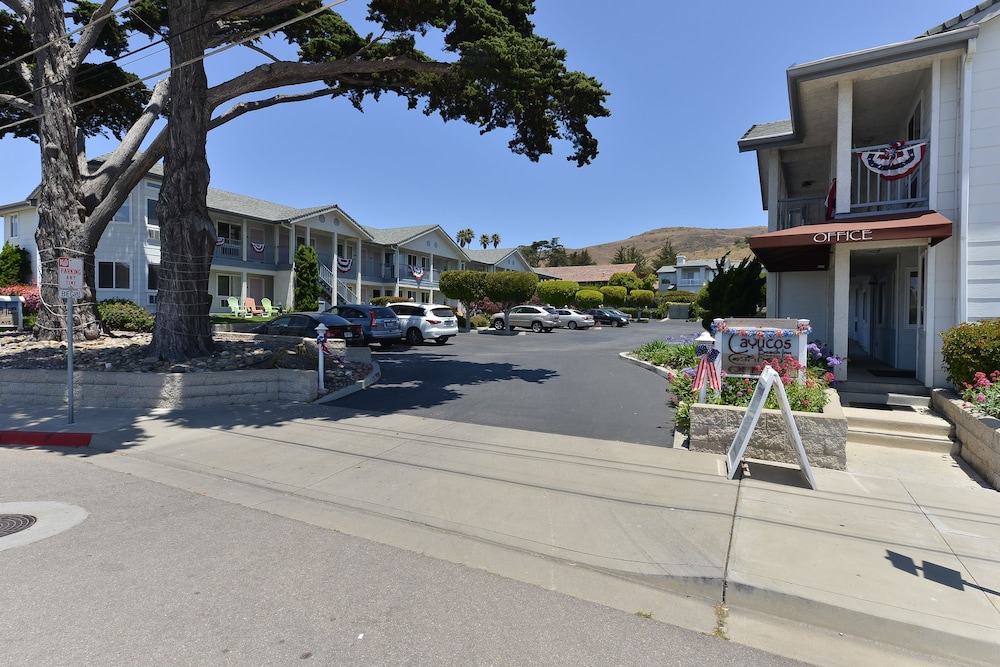Cayucos Beach Inn 54/64