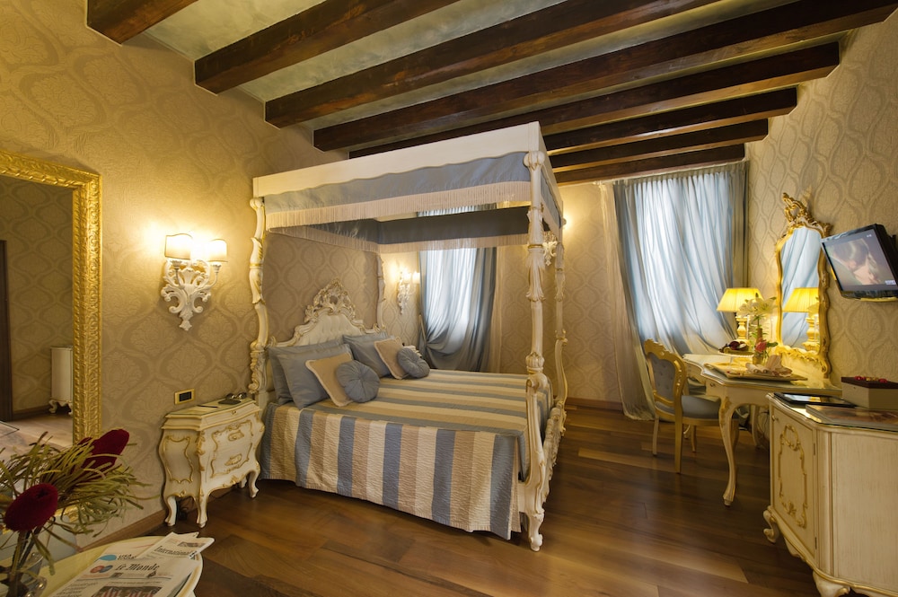 Hotel Savoia e Jolanda, WorldHotels Elite 43/66