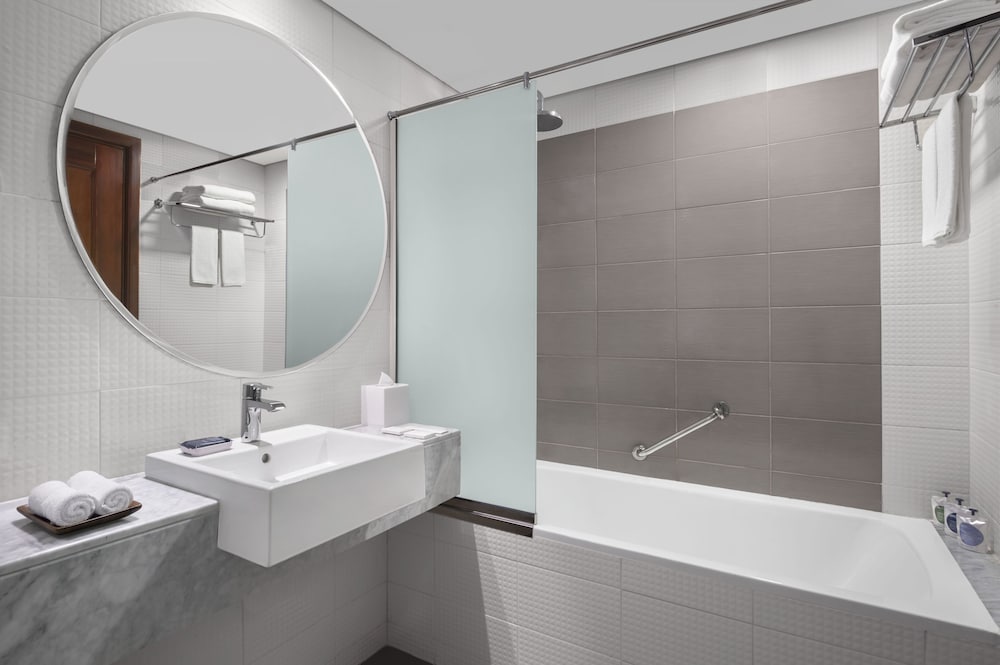Leva Hotel Mazaya Centre 41/45