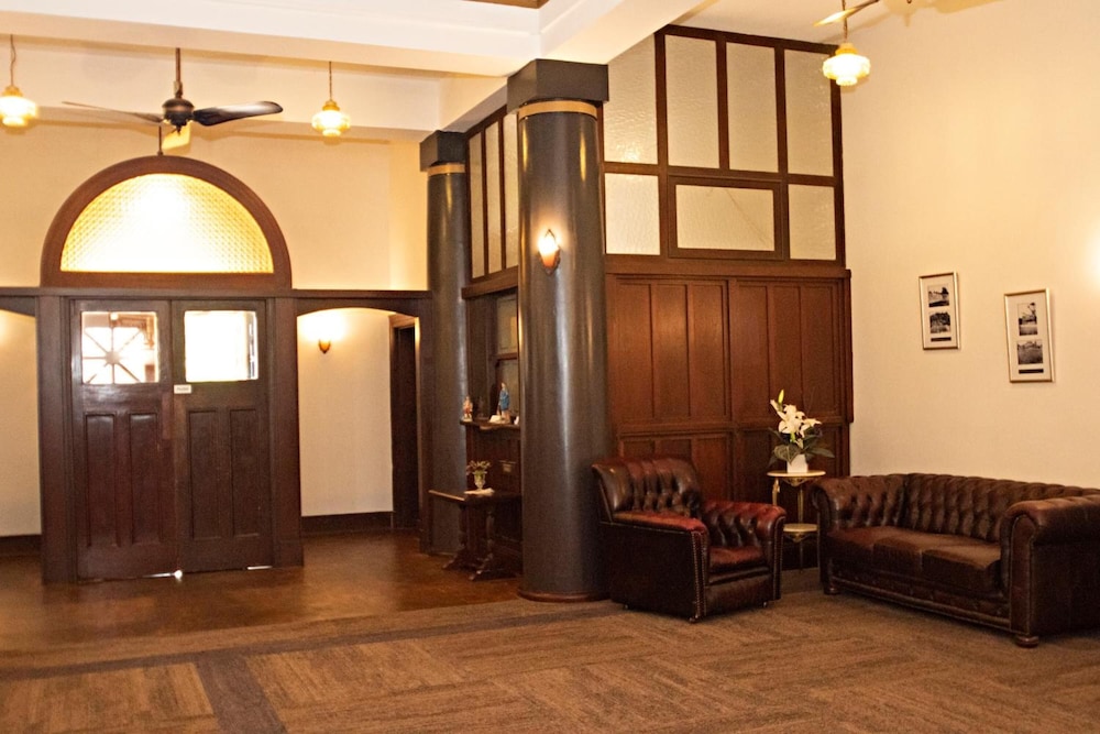 HISTORIC HYDRO MOTOR INN 33/49
