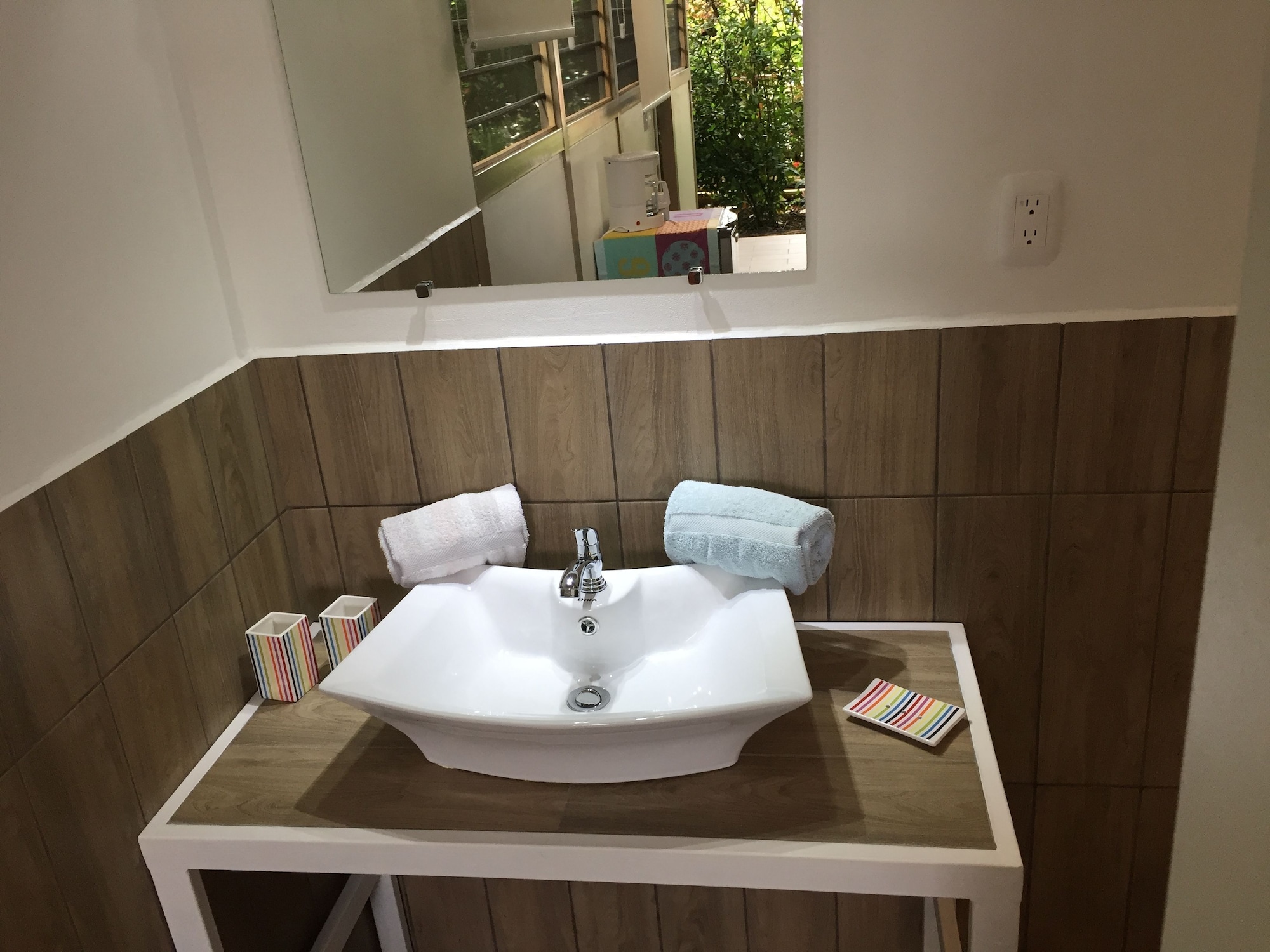 1 BEDROOM, DESIGN, DOUBLE BED, POOL VIEW