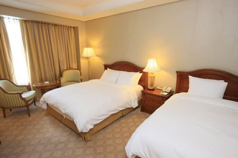High1 Grand Hotel Main Tower (Ex Kangwonland Hotel) 13/46