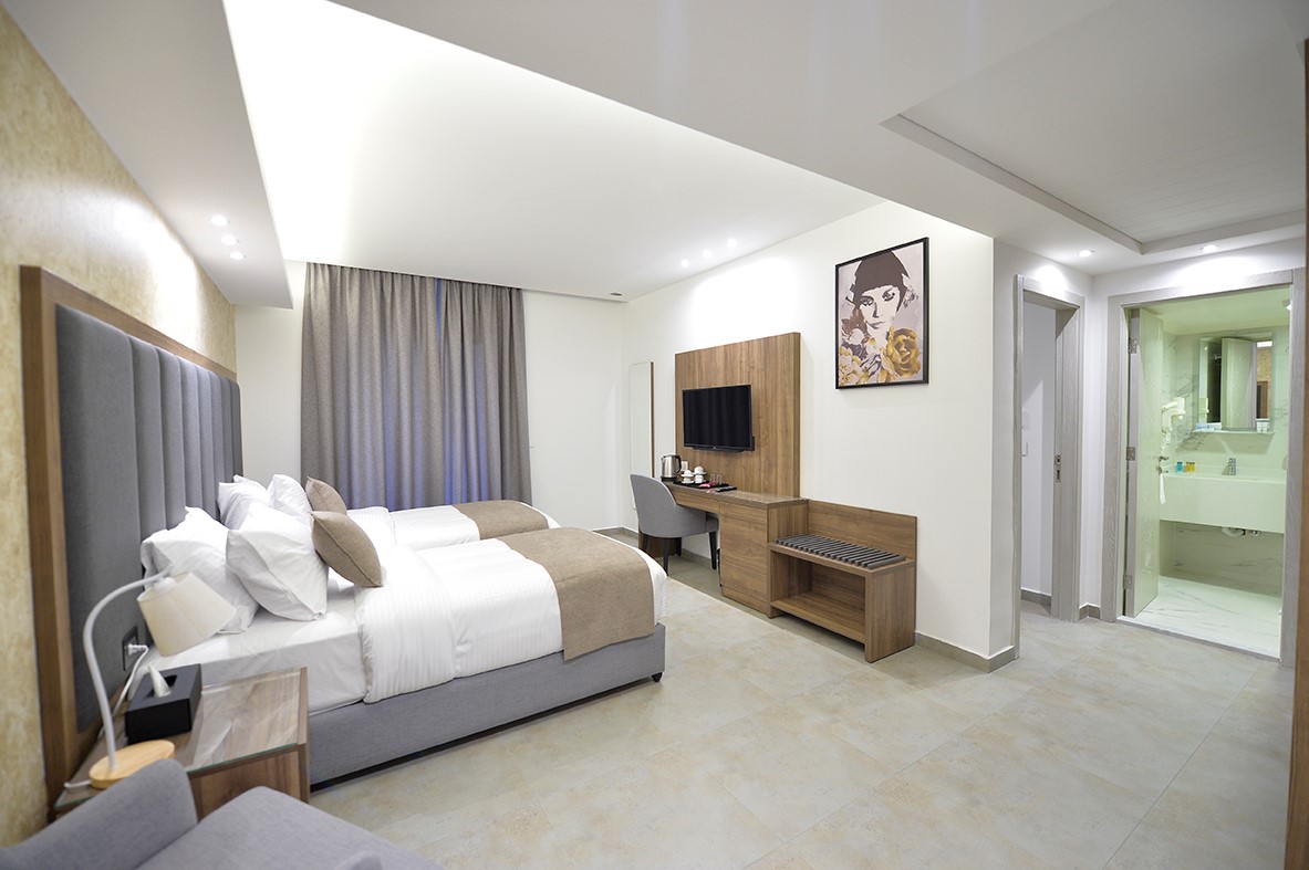 Economy Suite Mountain View