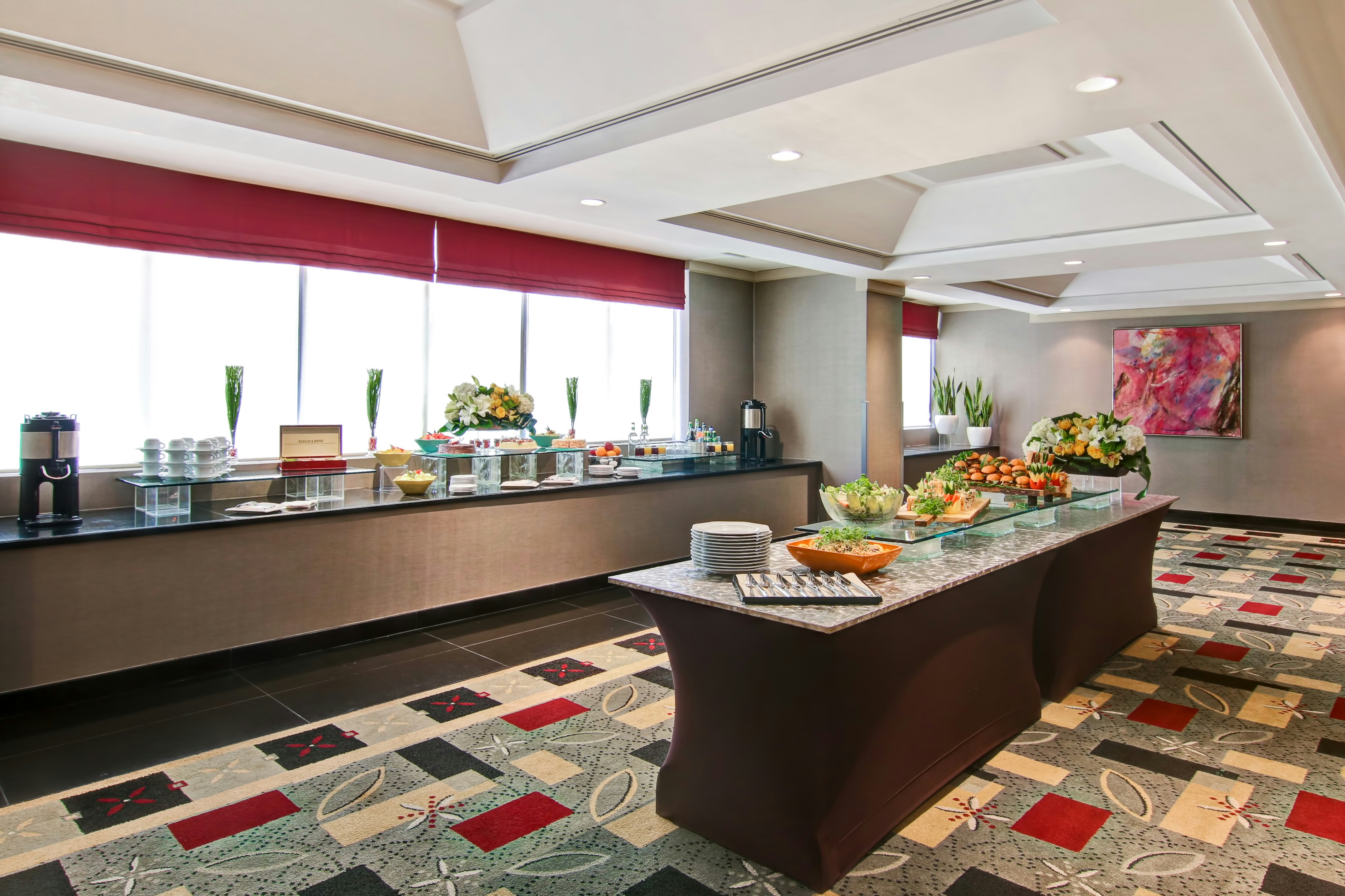 Doubletree By Hilton Hotel Toronto Downtown 11/83