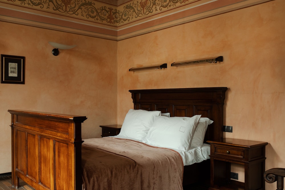 CLASSIC, DOUBLE BED