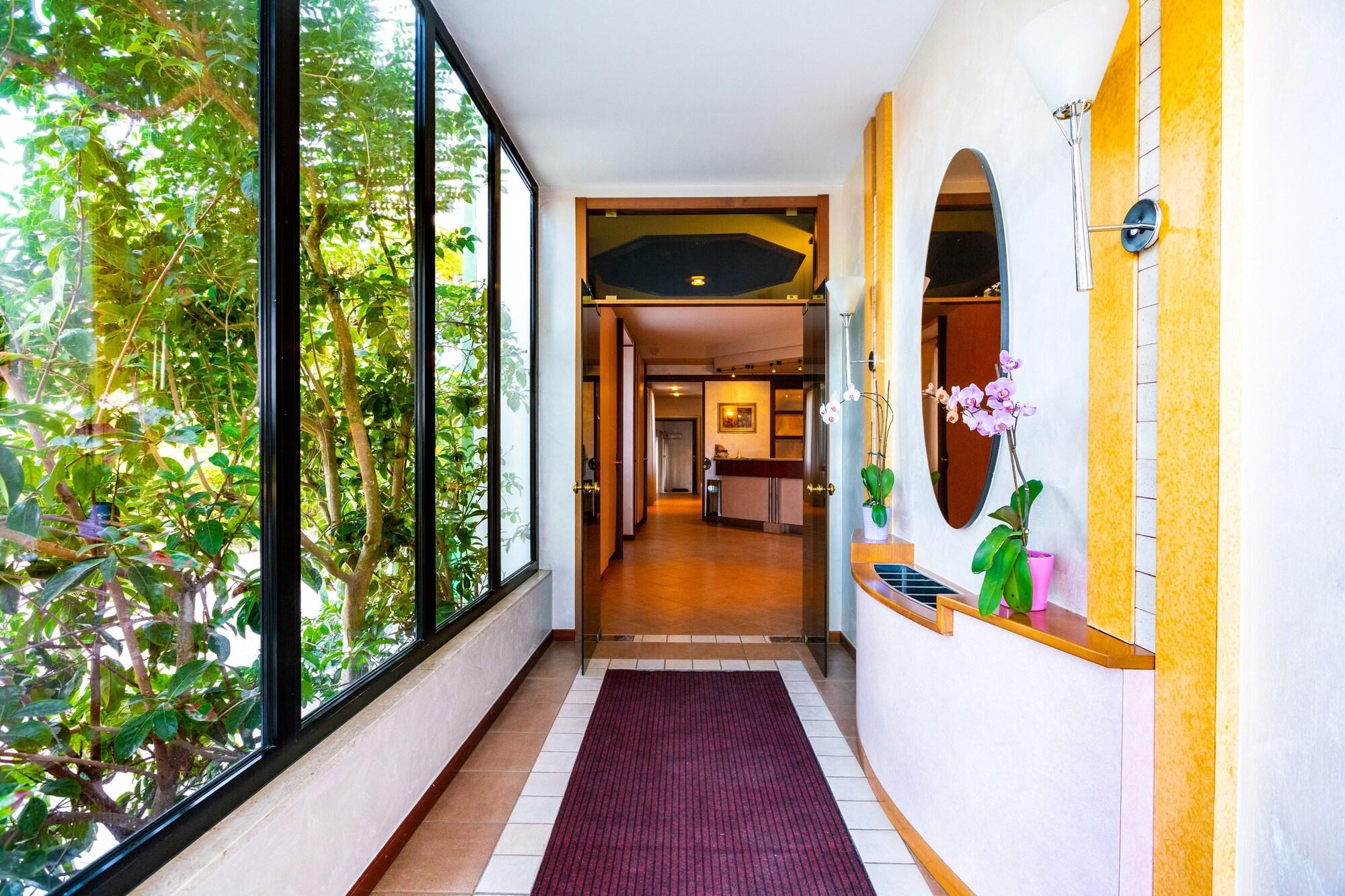 Hotel Murgia 5/33