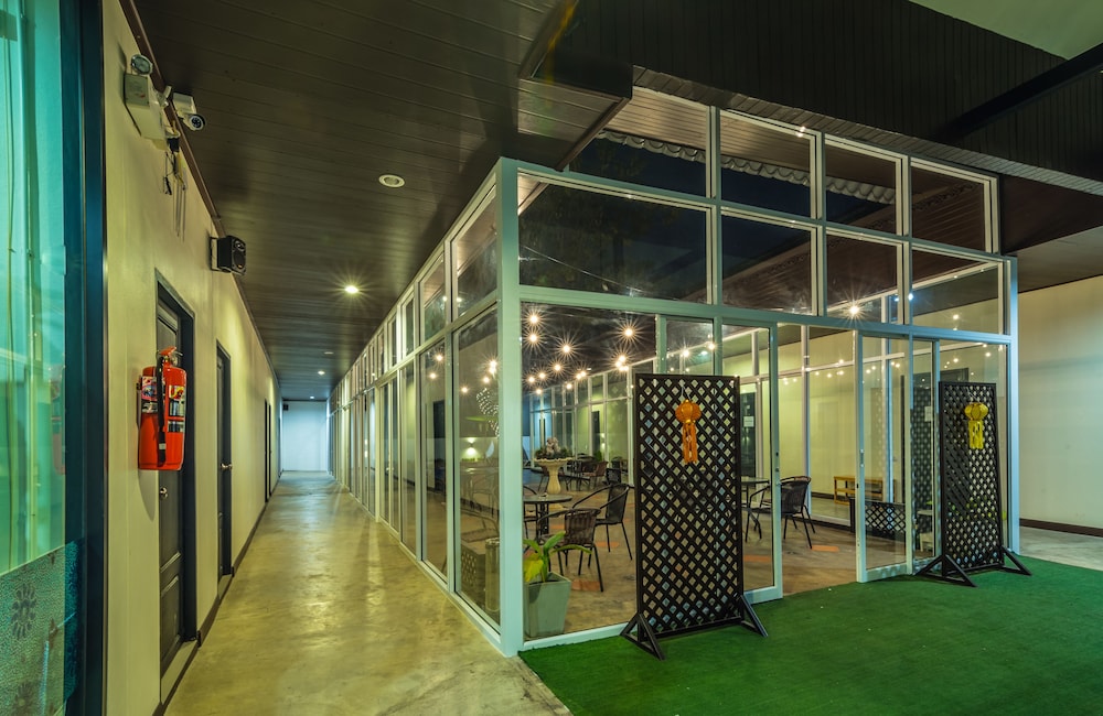 Mercy Hostel 35/55