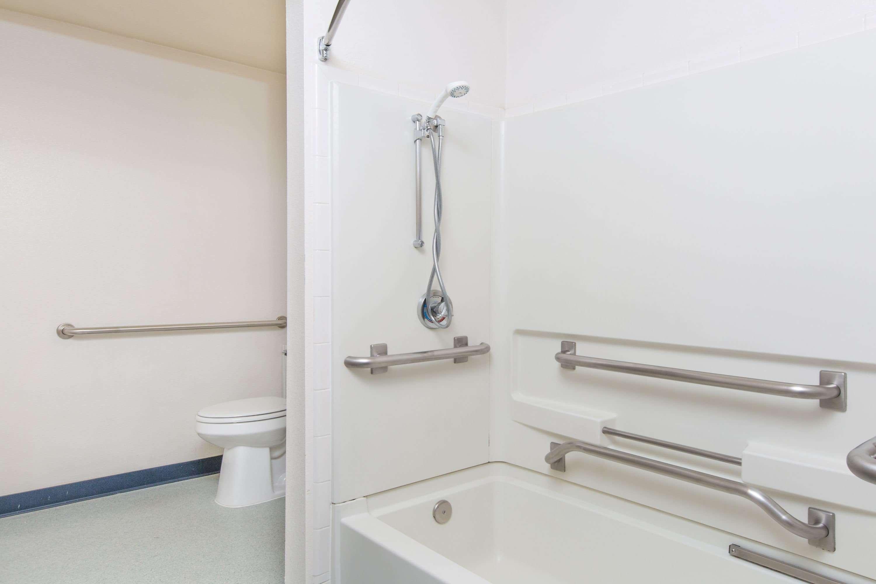 Baymont Inn & Suites by Wyndham Anchorage Airport 15/17