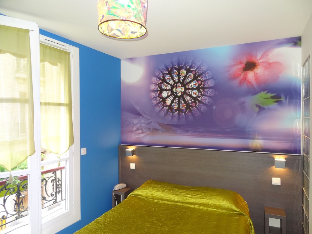 Hotel Amelie 3/62