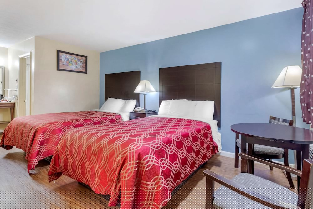 Econo Lodge Woodstock Shenandoah Valley I 81 14/30