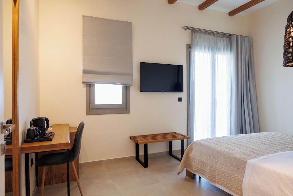 Kouros Blanc Paros 15/56