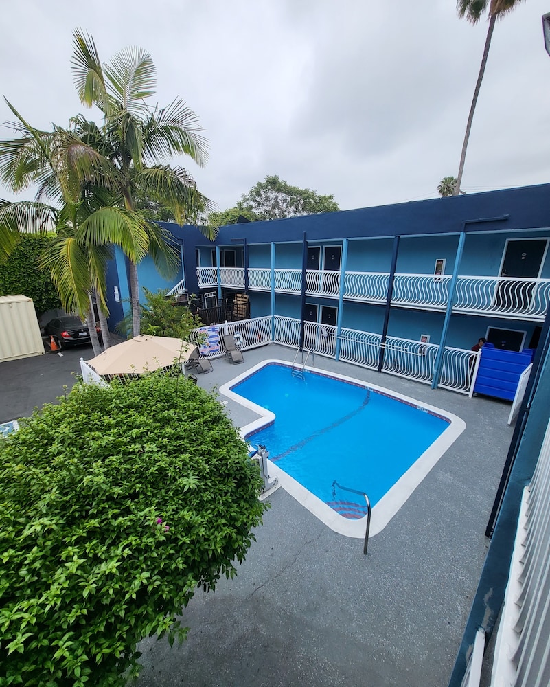 Hotel H-Wood 28/33