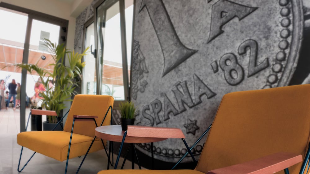 BLUESEA Design Plus Bex Hotel 48/67