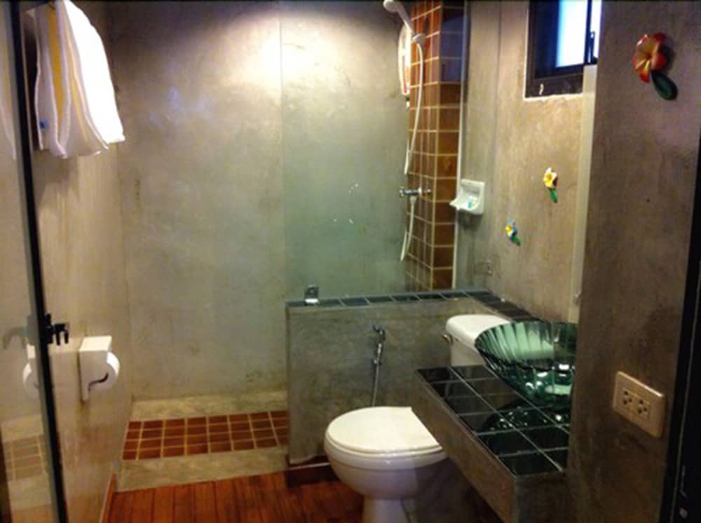 CHANA PLACE 46/48