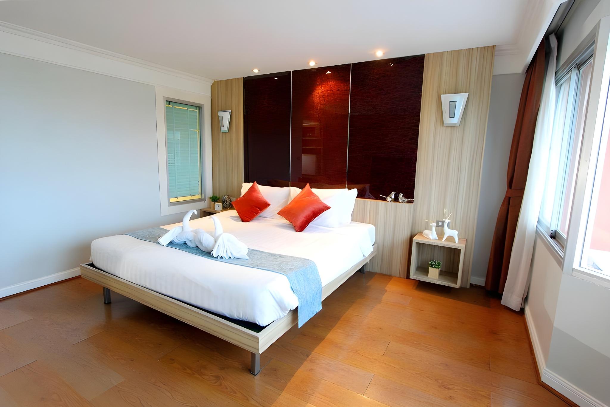 Deluxe, 2 King Beds