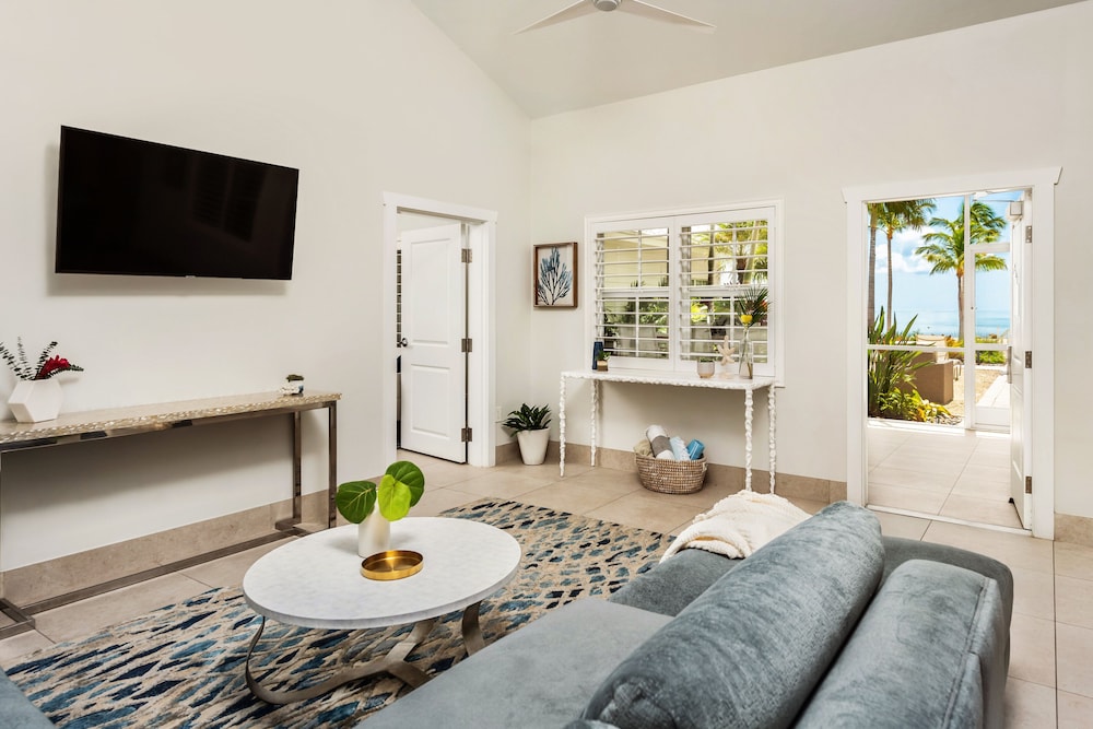Islander Resort 43/76